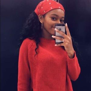 Meet your Posher, Tia